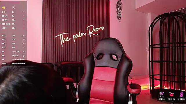 arianna smith  online show from September 2025 11:45:02 AM