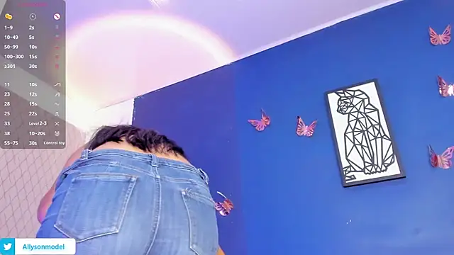 alysson 18 online show from January 2025 01:16:02 PM