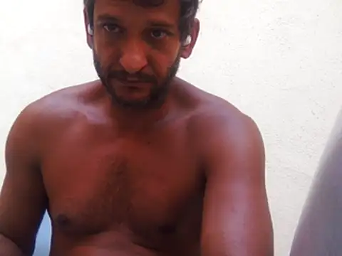 Snapshot of Lucas_pt chatting on July 2026 12:32:02 PM Lucas pt online show from July 2026 12:32:02 PM