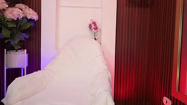 MaddyWattson online show from November 2025 11:43:02 AM