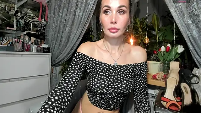 Aurora108 online show from February 2025 10:33:01 PM