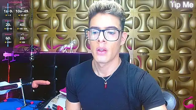 angel sexyevil online show from March 2025 12:24:01 PM