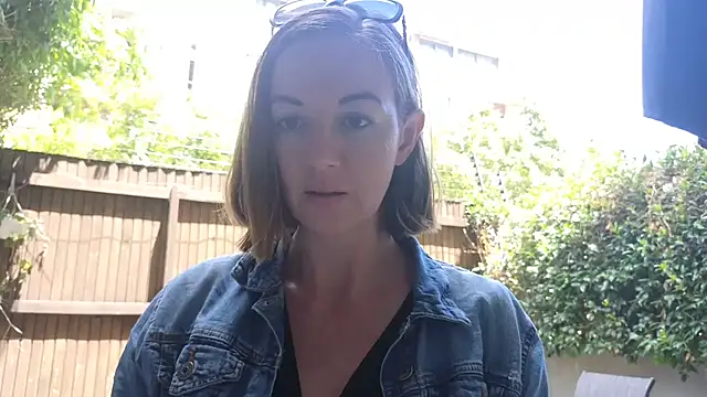 TopsyWilde online show from December 2024 10:12:01 AM