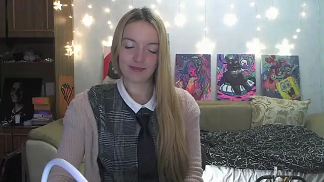 SecretSophia online show from January 2025 05:33:01 PM