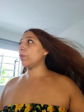 VickyHoult online show from March 2025 09:15:01 PM