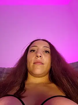 VickyHoult online show from March 2025 12:07:02 AM