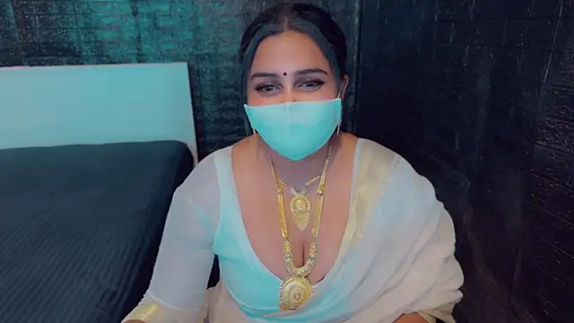 Snapshot of SonY_CaM chatting on February 2025 05:19:02 PM SonY CaM online show from February 2025 05:19:02 PM