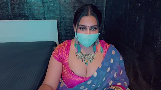 Snapshot of SonY_CaM chatting on February 2025 05:18:02 PM SonY CaM online show from February 2025 05:18:02 PM