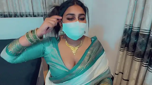 Snapshot of SonY_CaM chatting on September 2025 05:13:02 PM SonY CaM online show from September 2025 05:13:02 PM