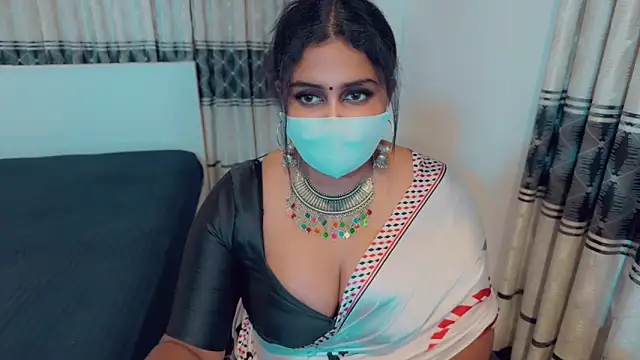 Snapshot of SonY_CaM chatting on October 2025 04:42:02 PM SonY CaM online show from October 2025 04:42:02 PM