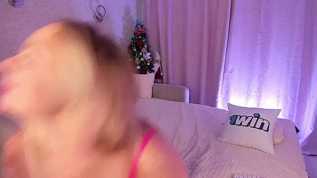 Kitty Ricky online show from January 2025 10:38:01 AM