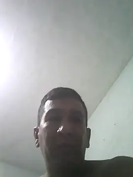 regero13 online show from November 2025 04:40:01 AM