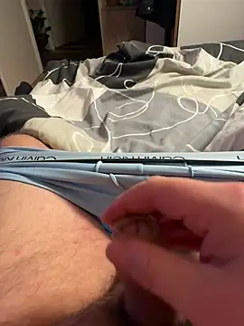 Tomi2244 online show from November 2025 05:12:01 PM