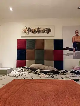 sexyTHANDO online show from October 2025 08:20:01 PM