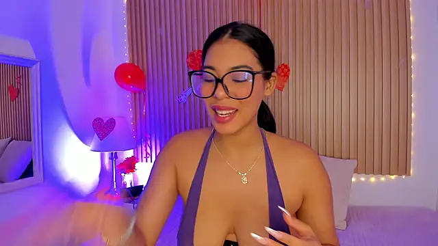 GenesisRuiz online show from February 2025 01:39:02 PM