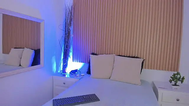 GenesisRuiz online show from February 2026 11:22:02 AM