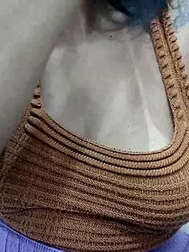 NeydeHotWife online show from May 2026 01:41:01 PM