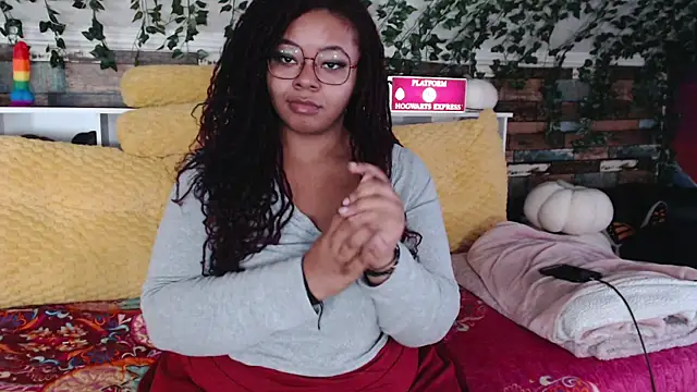 -khayaparker online show from February 2025 02:05:02 PM