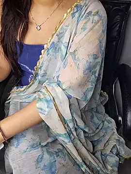 Snapshot of aliyaah_singh chatting on May 2026 06:16:02 PM aliyaah singh online show from May 2026 06:16:02 PM