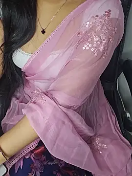 Snapshot of aliyaah_singh chatting on June 2026 05:59:01 PM aliyaah singh online show from June 2026 05:59:01 PM