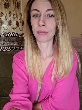 MissisMilk online show from February 2025 10:07:01 AM