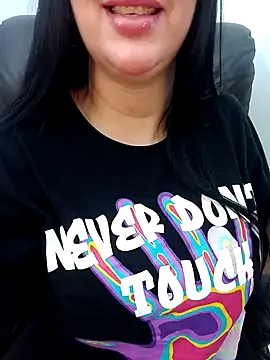 Snapshot of Queen_sousou chatting on February 2025 12:20:02 AM Queen sousou online show from February 2025 12:20:02 AM