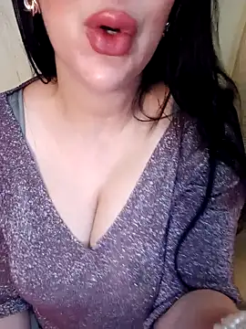 Snapshot of Queen_sousou chatting on March 2025 12:33:02 AM Queen sousou online show from March 2025 12:33:02 AM