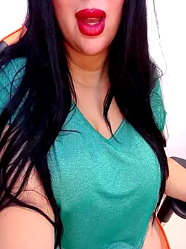 Snapshot of Queen_sousou chatting on October 2025 07:44:02 PM Queen sousou online show from October 2025 07:44:02 PM