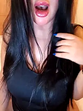 Snapshot of Queen_sousou chatting on May 2026 11:27:01 AM Queen sousou online show from May 2026 11:27:01 AM