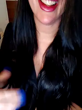 Snapshot of Queen_sousou chatting on May 2026 12:54:01 PM Queen sousou online show from May 2026 12:54:01 PM