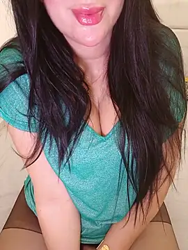 Snapshot of Queen_sousou chatting on May 2026 11:47:01 AM Queen sousou online show from May 2026 11:47:01 AM