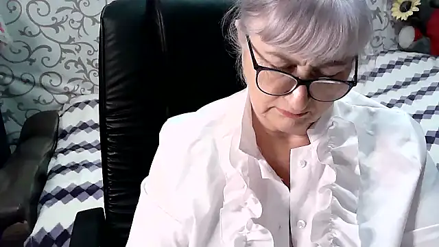 LolkaAlyss online show from March 2025 10:10:02 PM