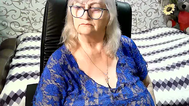 LolkaAlyss online show from March 2025 07:42:02 PM