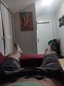 Aykut1990 online show from December 2025 04:12:02 PM