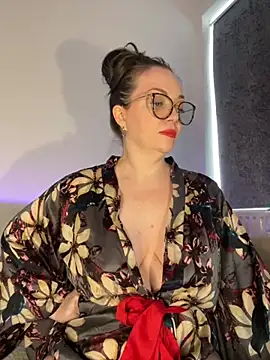 FemDom RubyKnightXXO online show from September 2025 05:14:01 PM