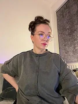 FemDom RubyKnightXXO online show from October 2025 06:31:01 PM