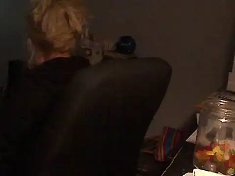 XTRAHORNYONE online show from January 2025 12:38:01 AM