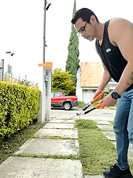 towers j online show from September 2025 07:25:02 PM