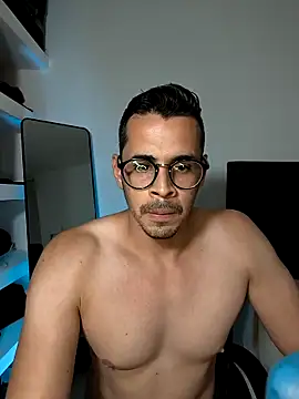 towers j online show from September 2025 11:30:01 PM