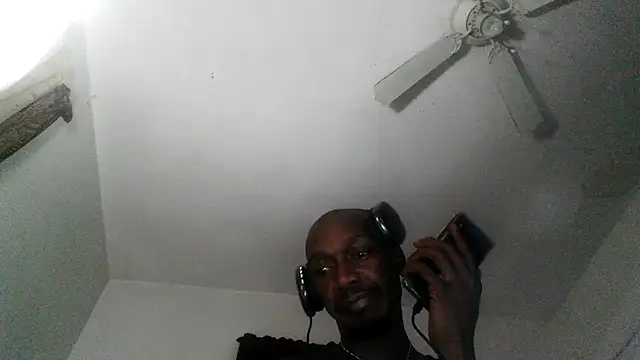 RinsingWood84 online show from March 2025 05:46:01 AM