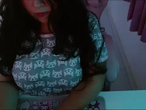 KittyK3 online show from December 2025 04:29:02 AM