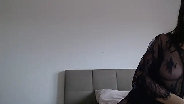 Katze22 online show from January 2025 09:27:01 AM