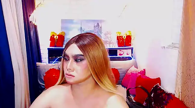 TsGoddessNhicolle online show from December 2024 09:47:02 PM