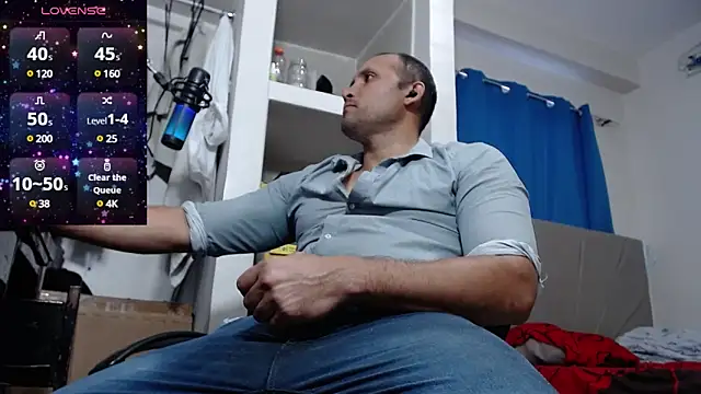 lewislamxxx hot online show from December 2024 06:42:02 PM