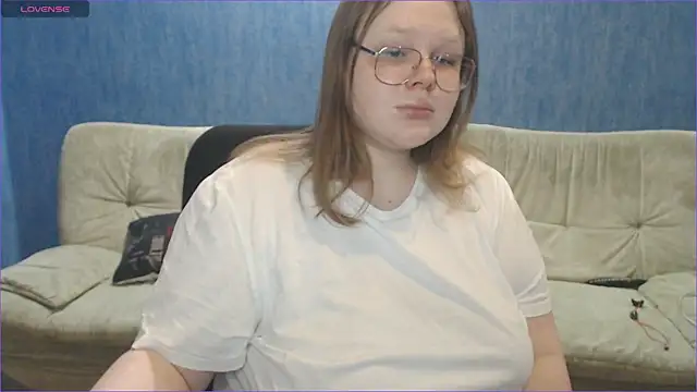 Touch me more please online show from March 2025 08:41:02 PM