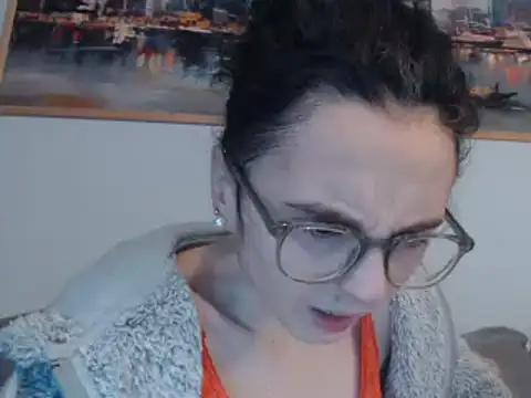 cleophee online show from February 2025 07:27:02 AM