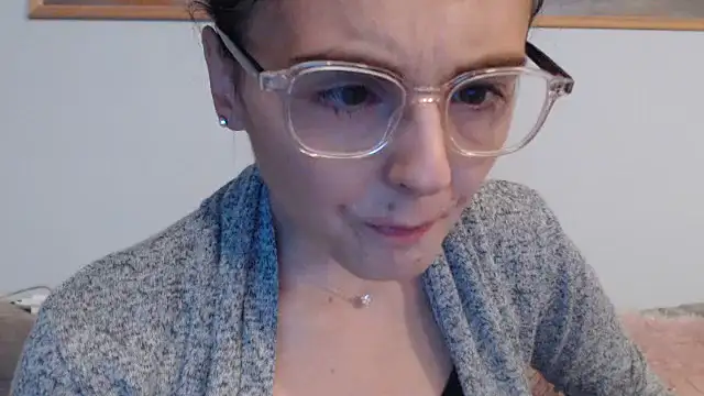 cleophee online show from January 2026 06:51:02 AM