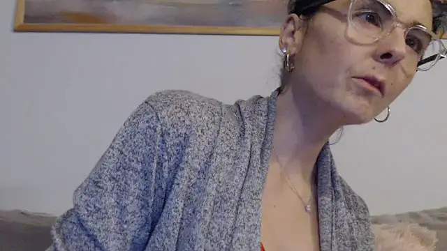 cleophee online show from January 2026 06:52:02 AM