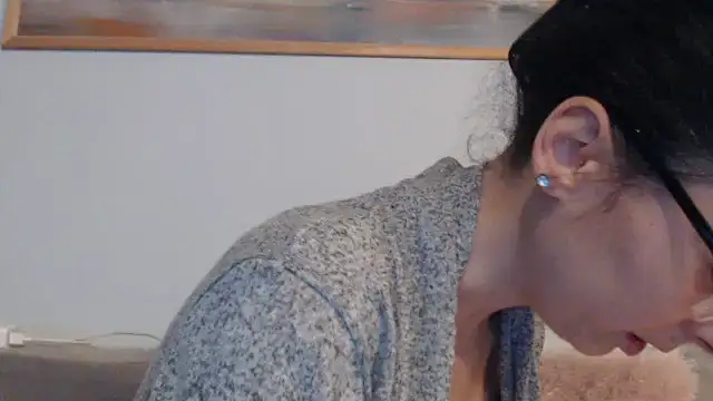 Snapshot of cleophee chatting on February 2026 06:51:02 AM cleophee online show from February 2026 06:51:02 AM