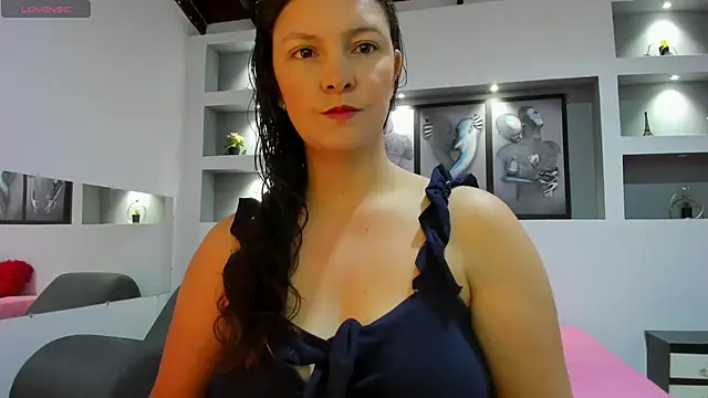 Snapshot of ambar_sex10 chatting on October 2025 12:35:01 PM ambar sex10 online show from October 2025 12:35:01 PM